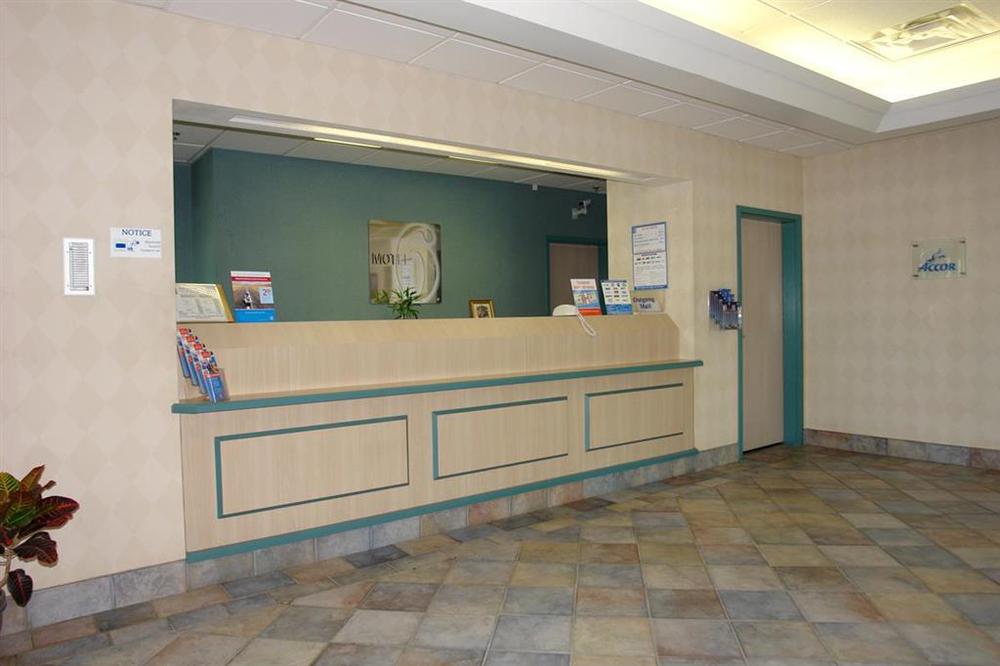 Motel 6-Tewksbury, Ma - Boston Interior foto